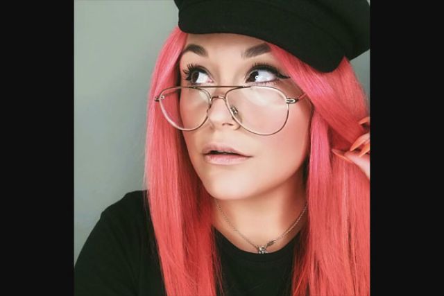 María Gómez Peluquería Encarna Moreno